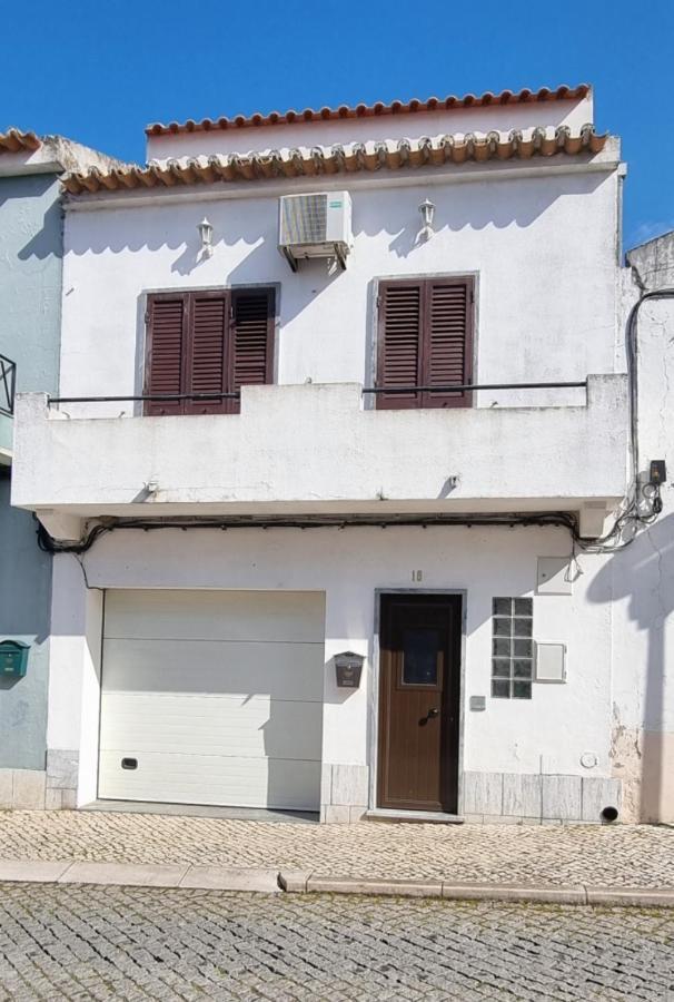 Casa Da Rua Da Fonte Villa Ferreira Do Alentejo Eksteriør bilde